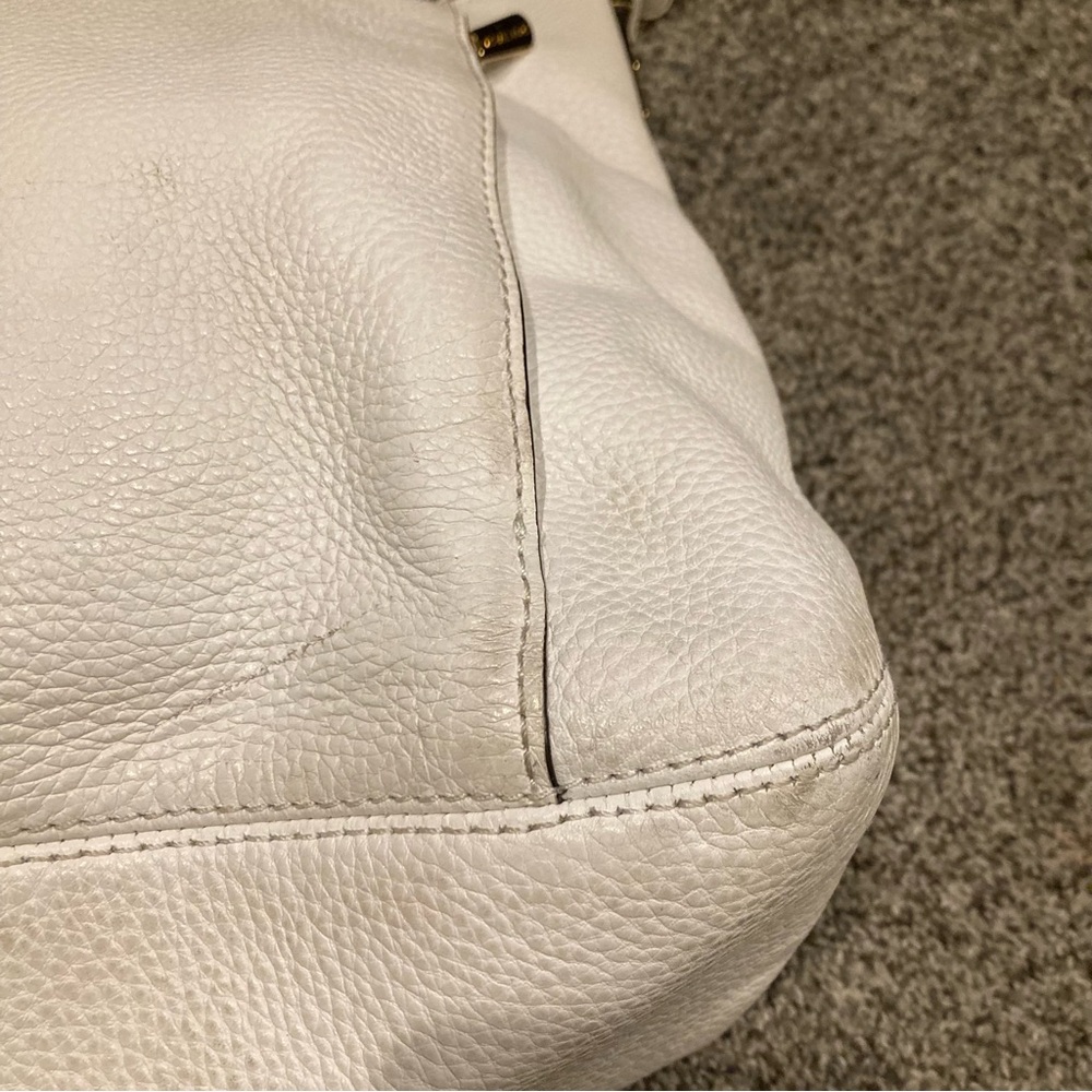 Michael Kors Bowery Large Hobo/Tote Bag in Optic White - Picture 6 of 11